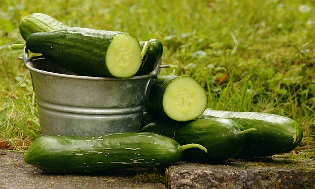 Cucumber Juice remedy for dark circle
