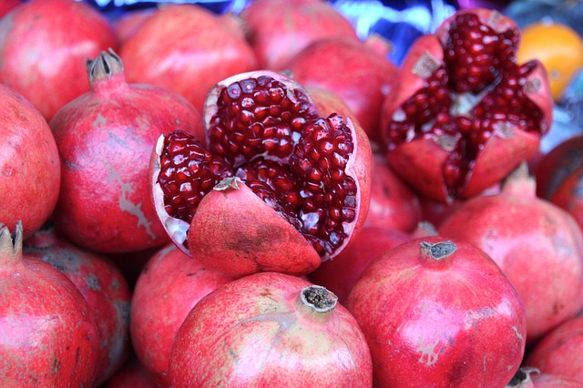 Pomegranate is another high iron fruit best for Anemia