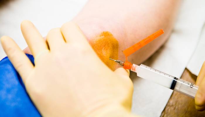 Benefits and Drawbacks of Cortisone Injection for Joint pain