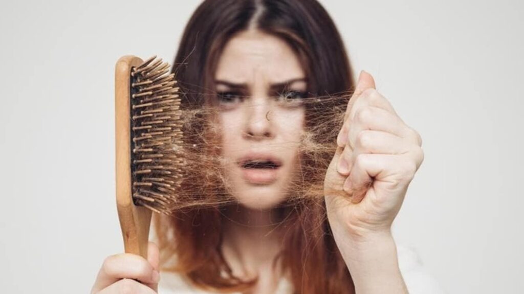 5 surprising reasons behind your sudden hair loss