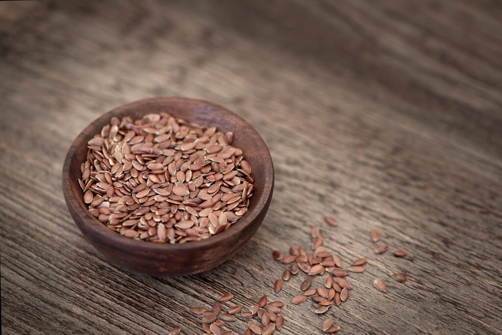 Flax Seeds vs Chia Seeds: Flax seeds are particularly good for Cardiovascular health